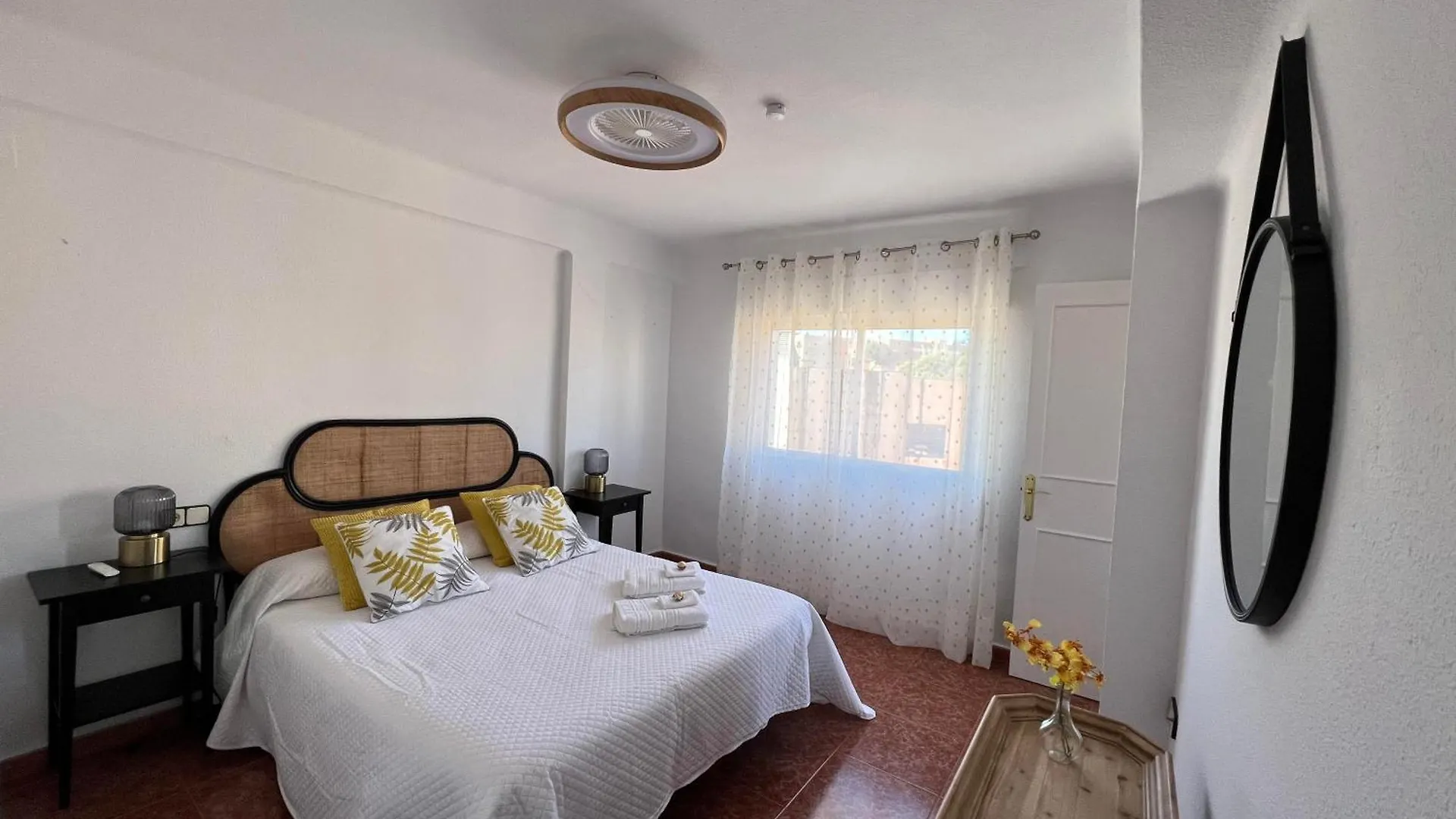Gran Apartamento Con Parking Gratis Centro De Màlaga